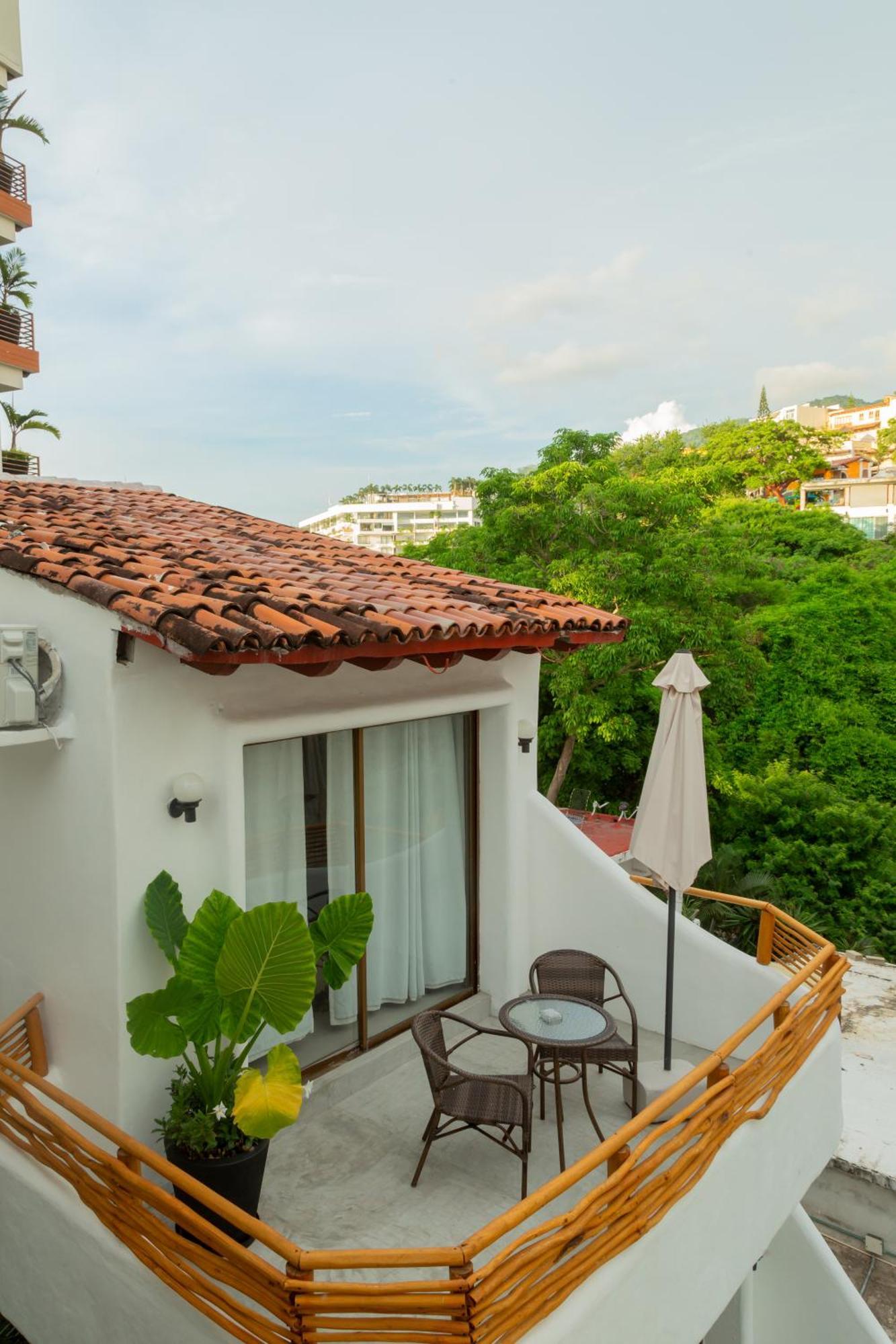 Hotel Amaca Puerto Vallarta - Adults Only Exterior photo